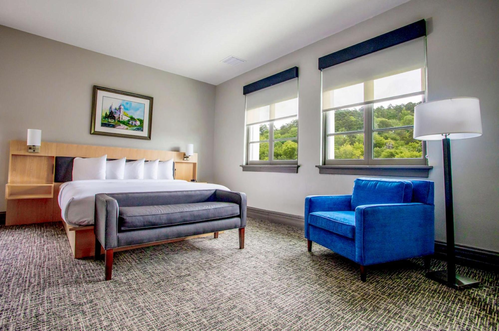 The Waters Hot Springs, Tapestry Collection By Hilton Hotell Eksteriør bilde